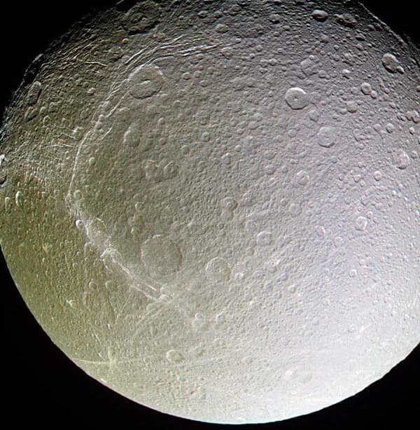 dione-65a695d840e96
