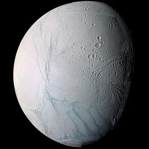 encelade_lune-65be228846ce5
