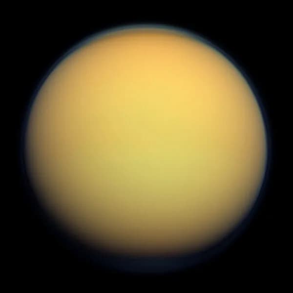 titan_in_true_color-65a7a189a6460
