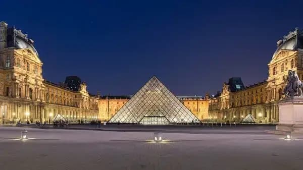 Le Louvre